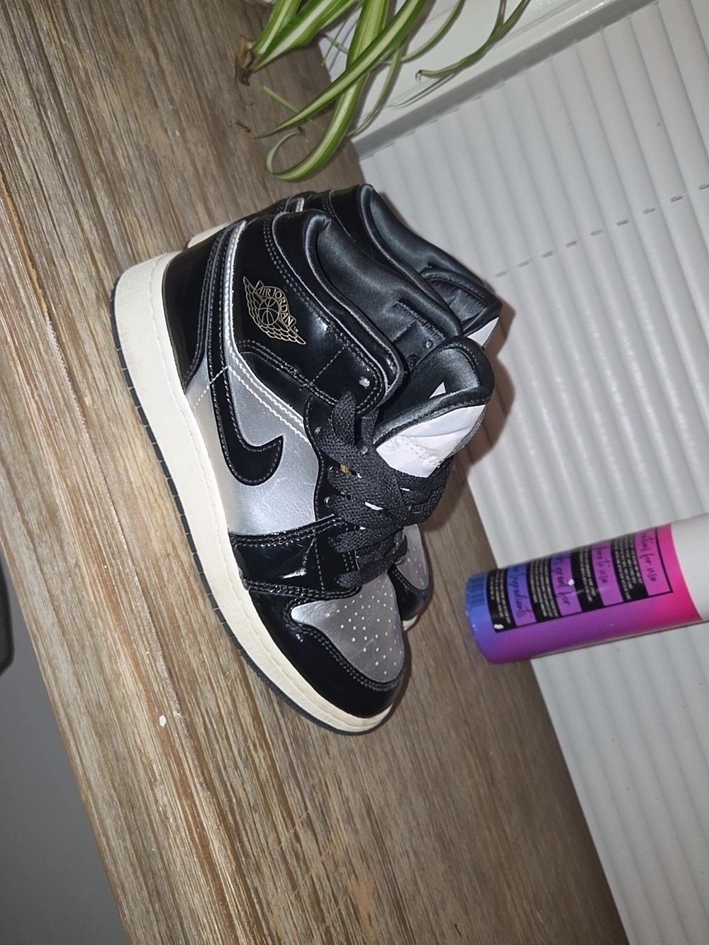 Nike Kids Black and Silver High-Top Sneakers
